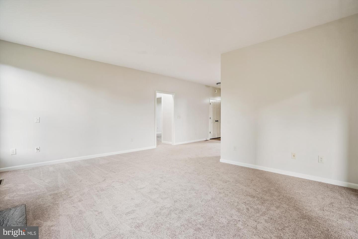 1118 VIRGINIA AVE, CULPEPER, Virginia 22701, 3 Bedrooms Bedrooms, ,2 BathroomsBathrooms,Residential,For sale,1118 VIRGINIA AVE,VACU2010878 MLS # VACU2010878