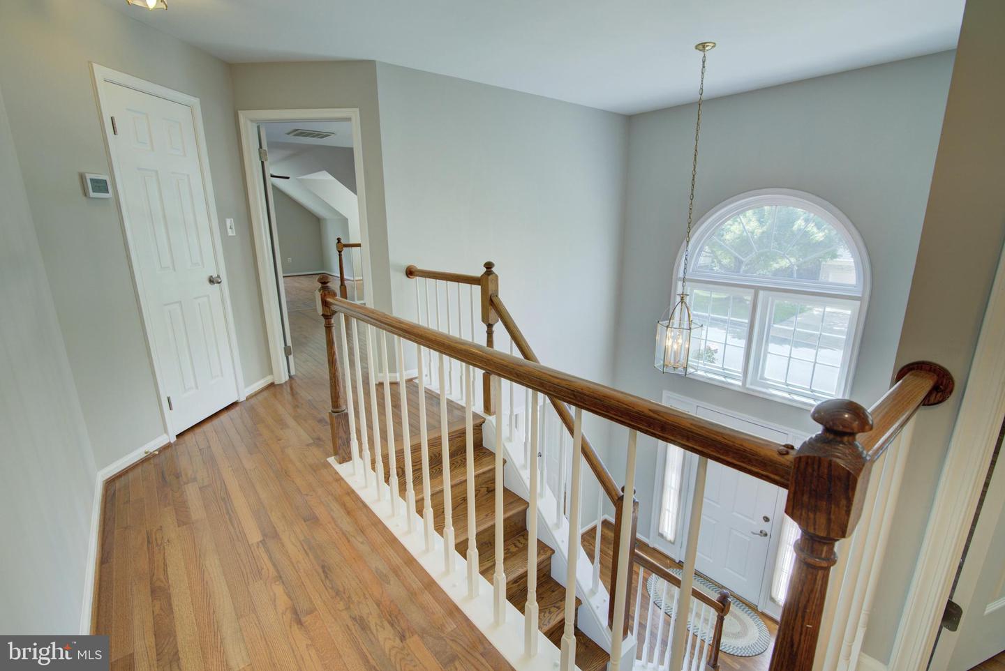 6821 COMPTON HEIGHTS CIR, CLIFTON, Virginia 20124, 4 Bedrooms Bedrooms, ,3 BathroomsBathrooms,Residential,For sale,6821 COMPTON HEIGHTS CIR,VAFX2250272 MLS # VAFX2250272