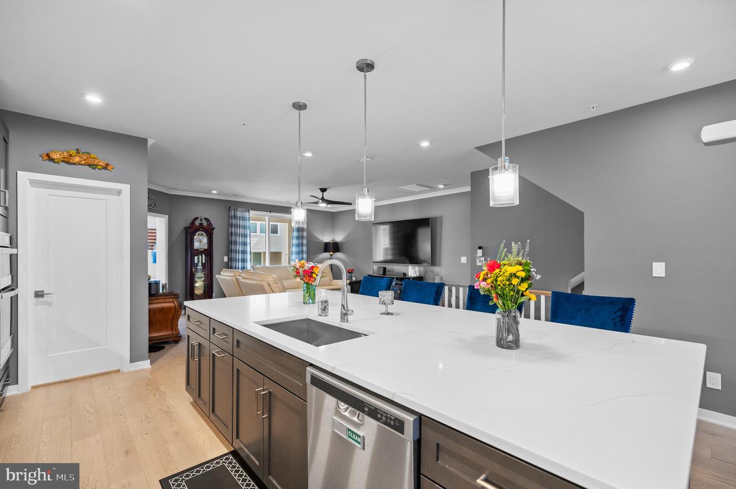 4767 TATUM MILL WAY #202, CHANTILLY, Virginia 20151, 3 Bedrooms Bedrooms, ,2 BathroomsBathrooms,Residential,For sale,4767 TATUM MILL WAY #202,VAFX2250394 MLS # VAFX2250394