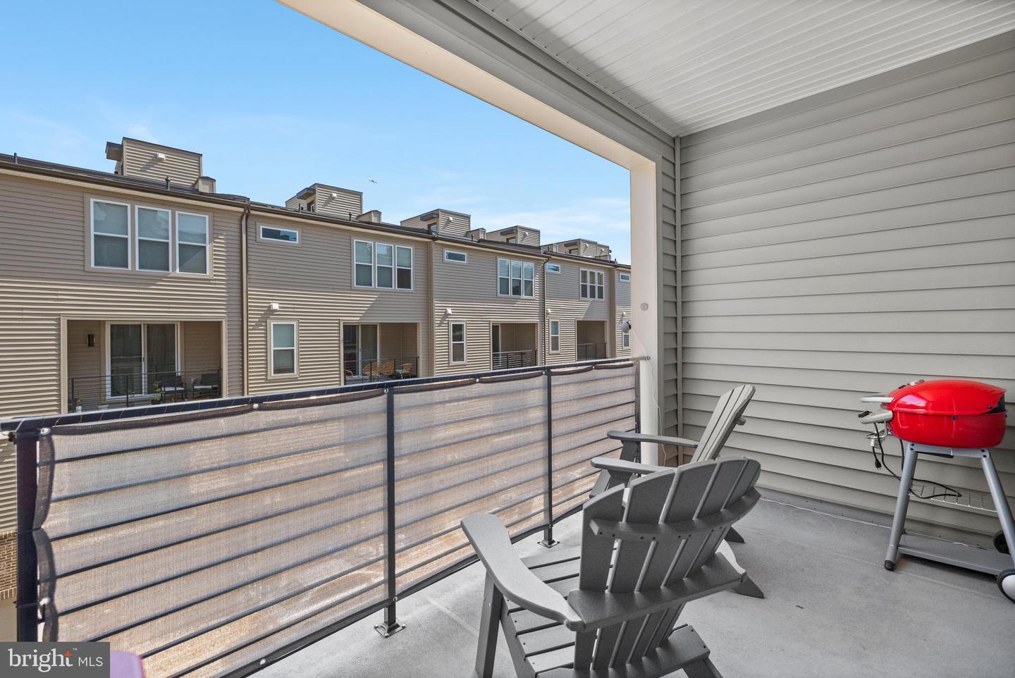 4767 TATUM MILL WAY #202, CHANTILLY, Virginia 20151, 3 Bedrooms Bedrooms, ,2 BathroomsBathrooms,Residential,For sale,4767 TATUM MILL WAY #202,VAFX2250394 MLS # VAFX2250394