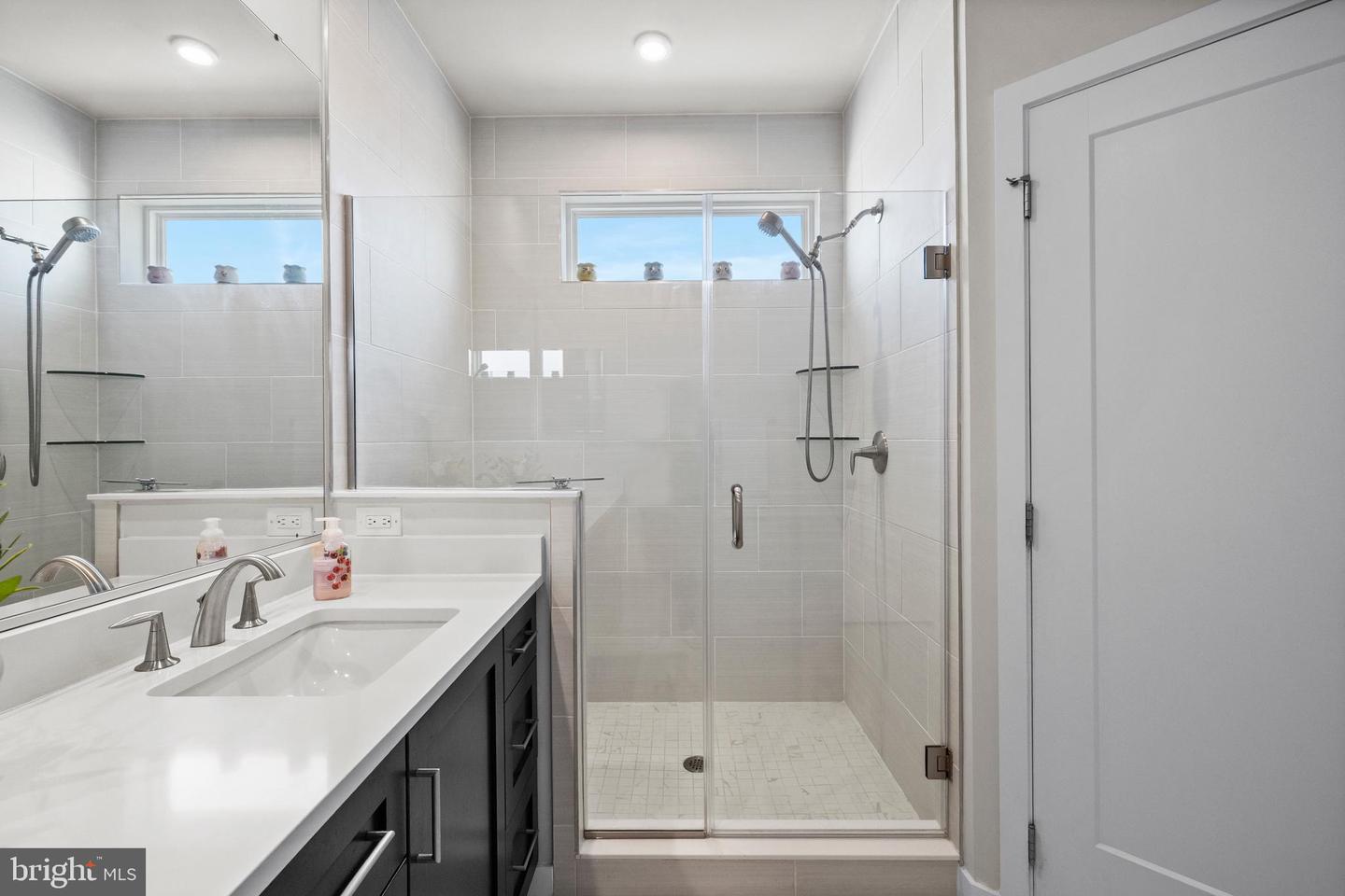 4767 TATUM MILL WAY #202, CHANTILLY, Virginia 20151, 3 Bedrooms Bedrooms, ,2 BathroomsBathrooms,Residential,For sale,4767 TATUM MILL WAY #202,VAFX2250394 MLS # VAFX2250394