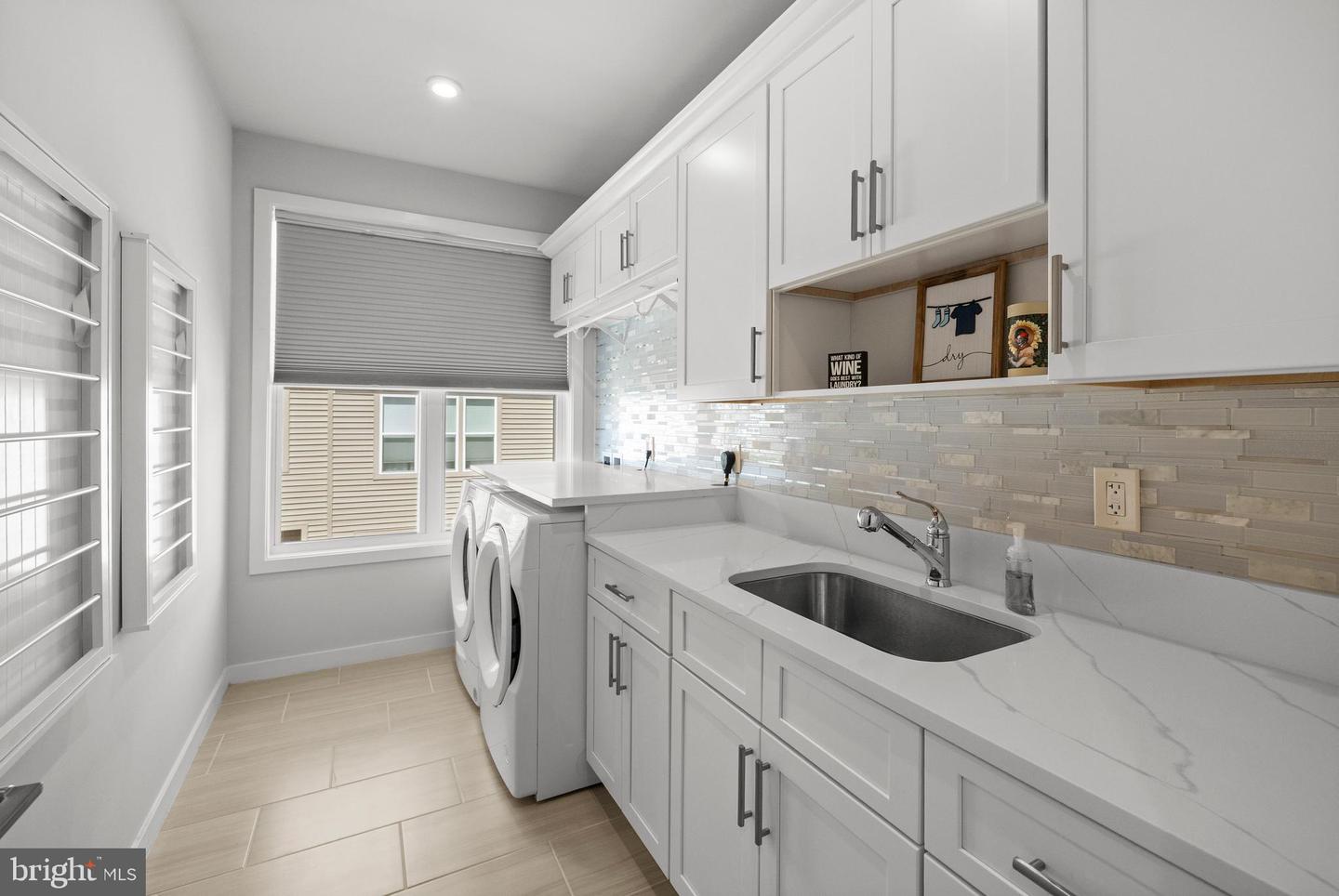 4767 TATUM MILL WAY #202, CHANTILLY, Virginia 20151, 3 Bedrooms Bedrooms, ,2 BathroomsBathrooms,Residential,For sale,4767 TATUM MILL WAY #202,VAFX2250394 MLS # VAFX2250394