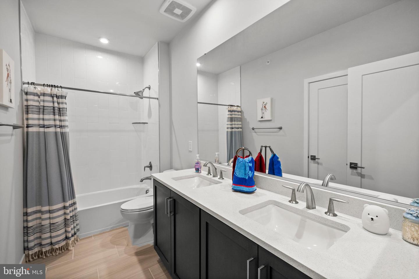 4767 TATUM MILL WAY #202, CHANTILLY, Virginia 20151, 3 Bedrooms Bedrooms, ,2 BathroomsBathrooms,Residential,For sale,4767 TATUM MILL WAY #202,VAFX2250394 MLS # VAFX2250394