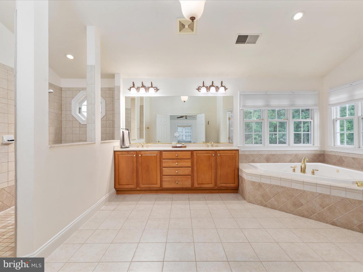13501 ZACHARY TAYLOR CT, MANASSAS, Virginia 20112, 5 Bedrooms Bedrooms, ,3 BathroomsBathrooms,Residential,For sale,13501 ZACHARY TAYLOR CT,VAPW2097926 MLS # VAPW2097926