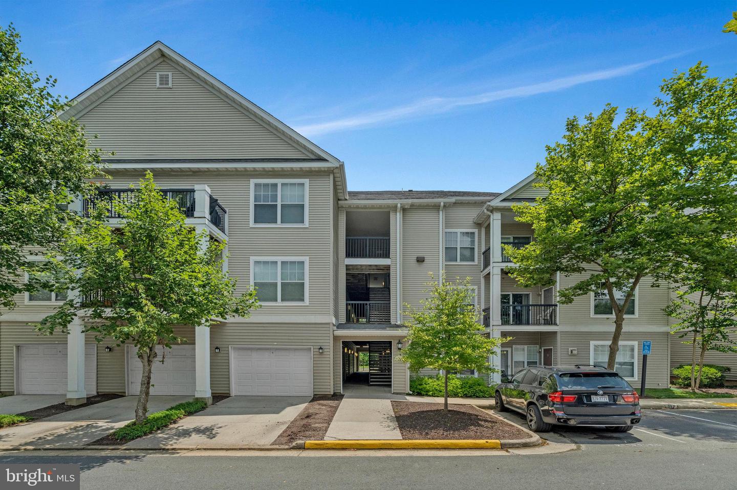 13329-G CONNOR DR #G, CENTREVILLE, Virginia 20120, 2 Bedrooms Bedrooms, ,2 BathroomsBathrooms,Residential,For sale,13329-G CONNOR DR #G,VAFX2250416 MLS # VAFX2250416