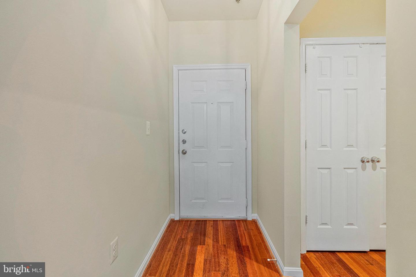 13329-G CONNOR DR #G, CENTREVILLE, Virginia 20120, 2 Bedrooms Bedrooms, ,2 BathroomsBathrooms,Residential,For sale,13329-G CONNOR DR #G,VAFX2250416 MLS # VAFX2250416
