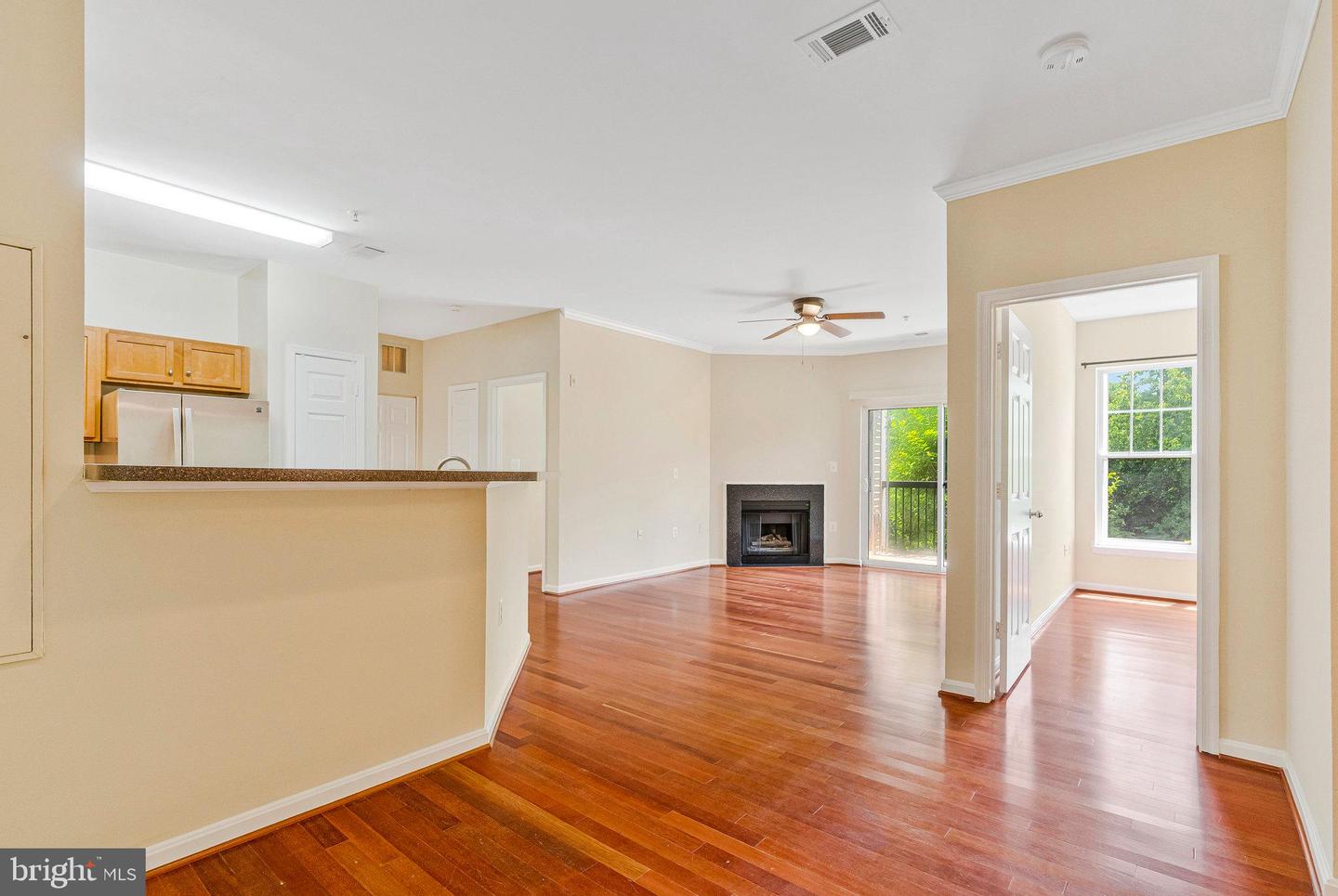 13329-G CONNOR DR #G, CENTREVILLE, Virginia 20120, 2 Bedrooms Bedrooms, ,2 BathroomsBathrooms,Residential,For sale,13329-G CONNOR DR #G,VAFX2250416 MLS # VAFX2250416