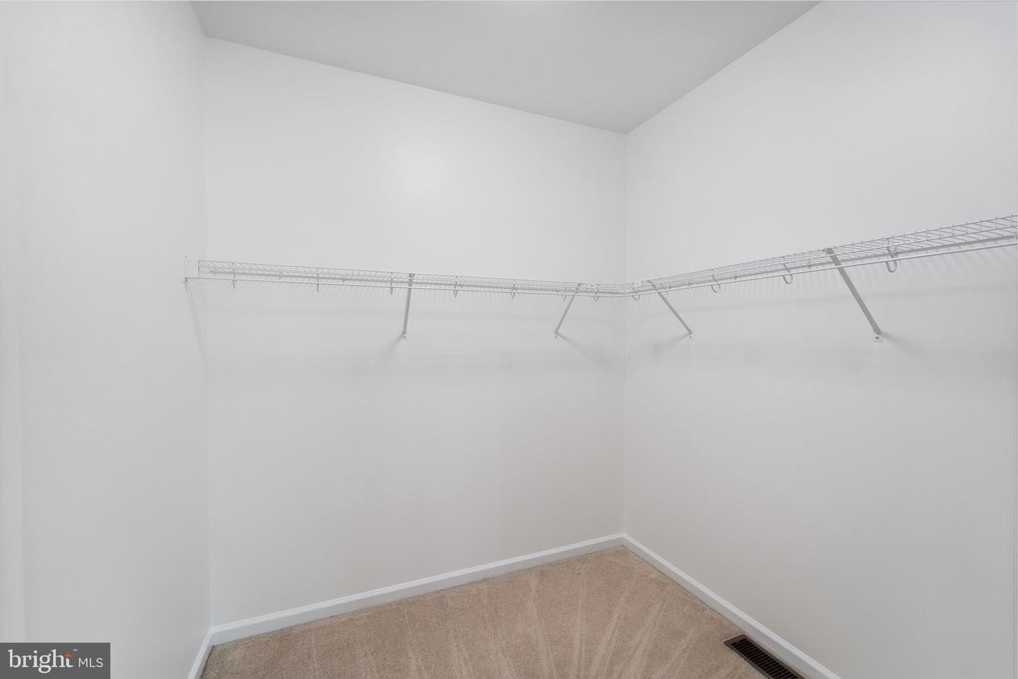 109 MURPHY CT, WINCHESTER, Virginia 22602, 4 Bedrooms Bedrooms, ,2 BathroomsBathrooms,Residential,For sale,109 MURPHY CT,VAFV2035086 MLS # VAFV2035086
