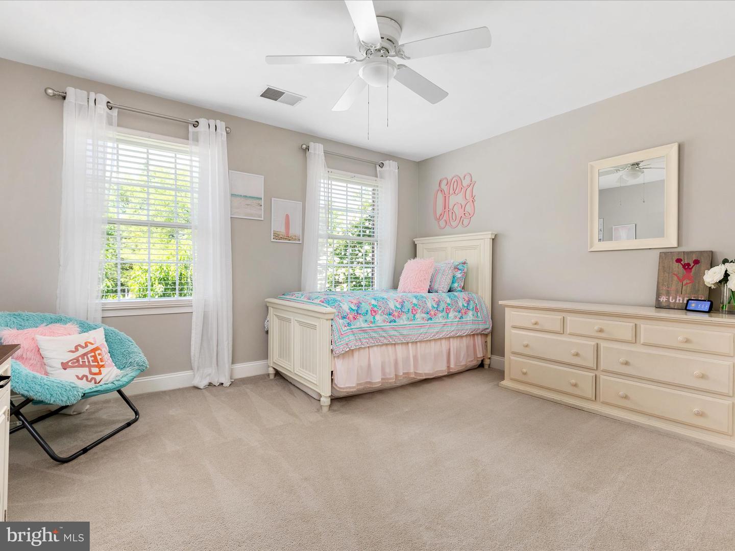 15274 GOLF VIEW DR, HAYMARKET, Virginia 20169, 4 Bedrooms Bedrooms, ,3 BathroomsBathrooms,Residential,For sale,15274 GOLF VIEW DR,VAPW2097936 MLS # VAPW2097936