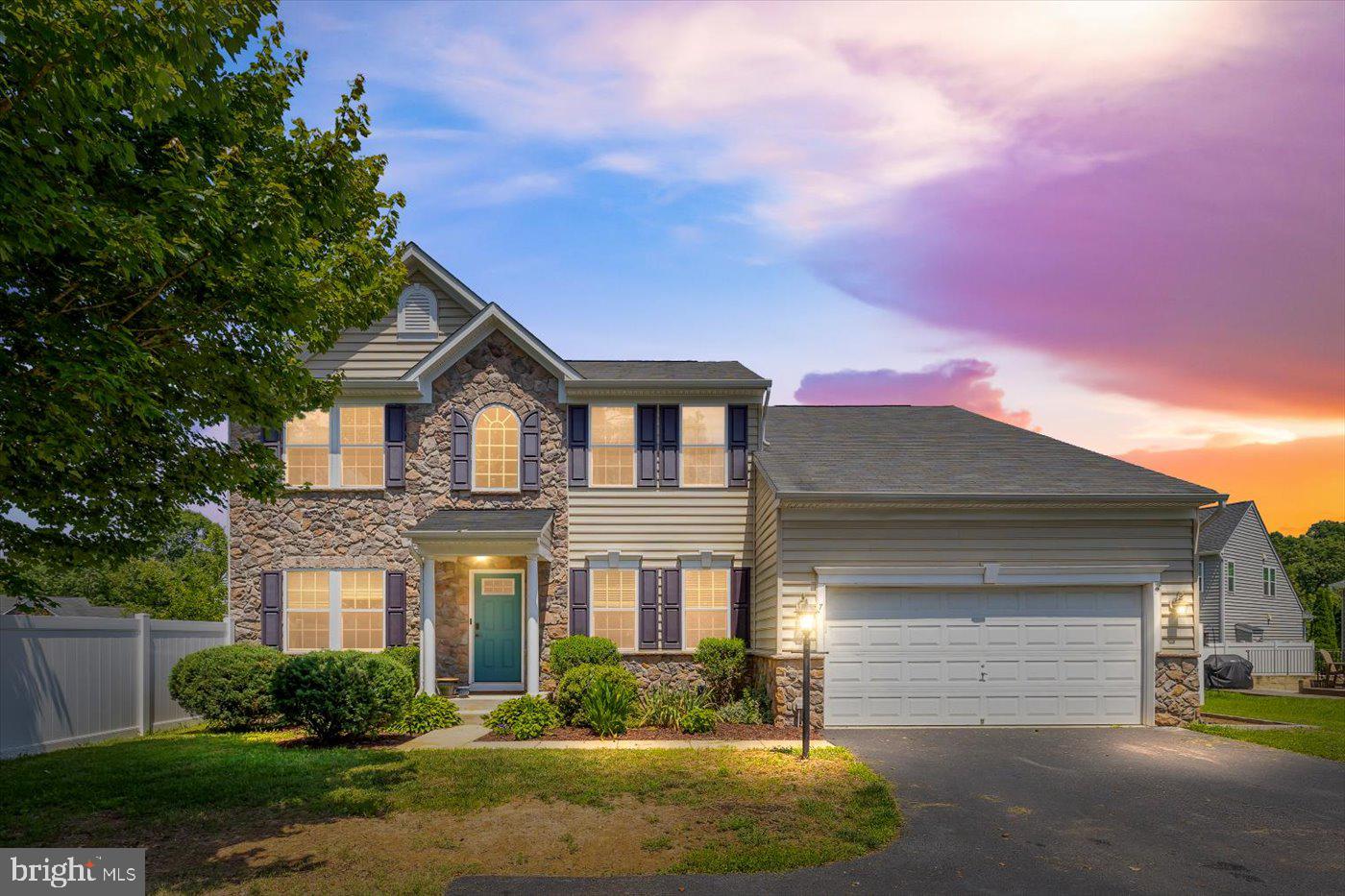 7 KETTLEBROOK CT, STAFFORD, Virginia 22556, 5 Bedrooms Bedrooms, ,4 BathroomsBathrooms,Residential,For sale,7 KETTLEBROOK CT,VAST2040214 MLS # VAST2040214