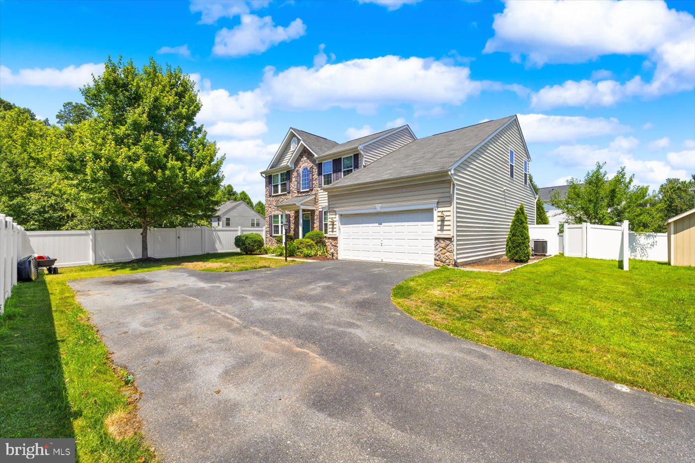 7 KETTLEBROOK CT, STAFFORD, Virginia 22556, 5 Bedrooms Bedrooms, ,4 BathroomsBathrooms,Residential,For sale,7 KETTLEBROOK CT,VAST2040214 MLS # VAST2040214