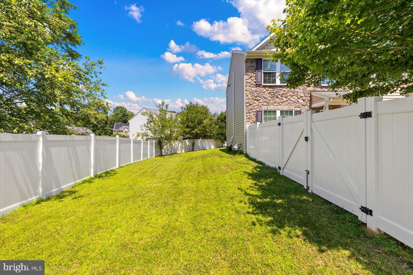 7 KETTLEBROOK CT, STAFFORD, Virginia 22556, 5 Bedrooms Bedrooms, ,4 BathroomsBathrooms,Residential,For sale,7 KETTLEBROOK CT,VAST2040214 MLS # VAST2040214