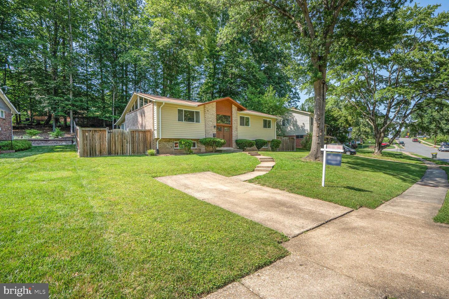 5606 EASTBOURNE DR, SPRINGFIELD, Virginia 22151, 4 Bedrooms Bedrooms, ,3 BathroomsBathrooms,Residential,For sale,5606 EASTBOURNE DR,VAFX2250620 MLS # VAFX2250620