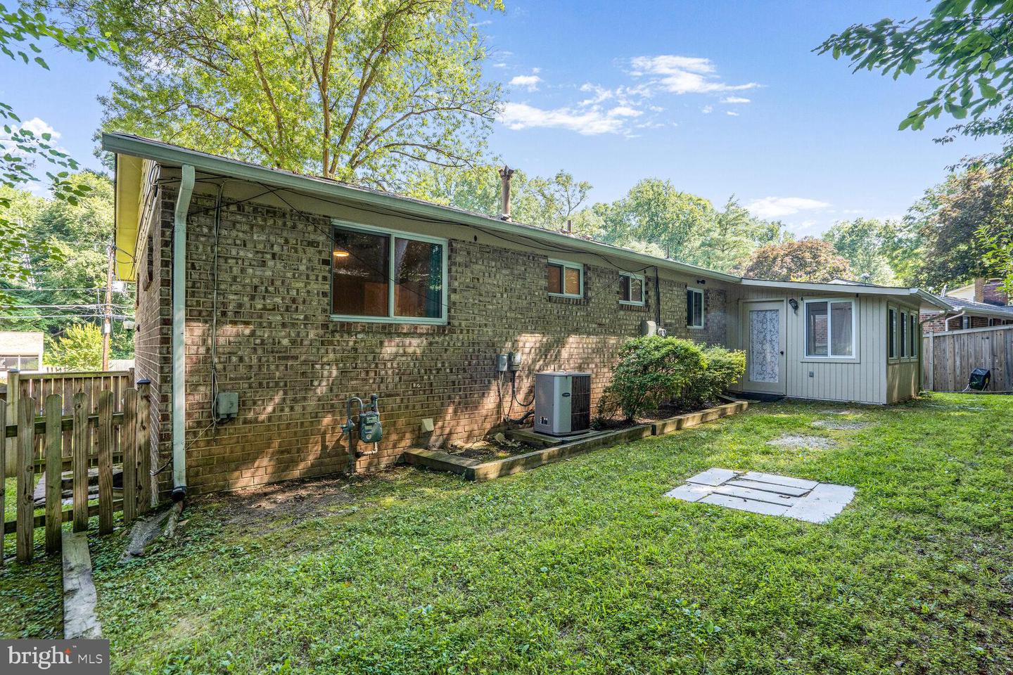 5606 EASTBOURNE DR, SPRINGFIELD, Virginia 22151, 4 Bedrooms Bedrooms, ,3 BathroomsBathrooms,Residential,For sale,5606 EASTBOURNE DR,VAFX2250620 MLS # VAFX2250620