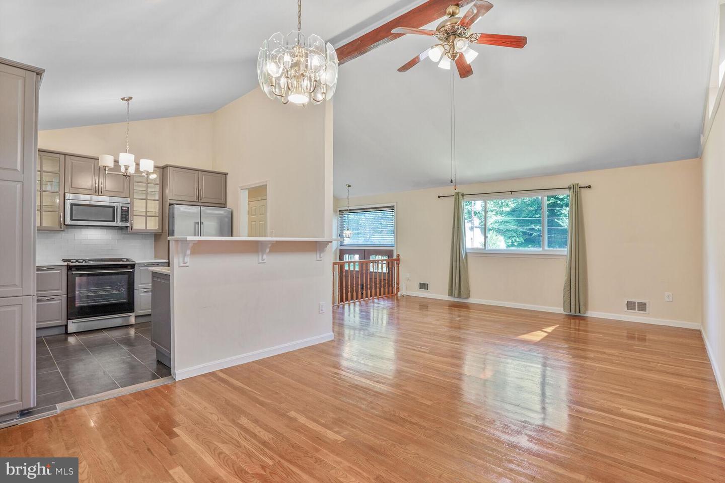 5606 EASTBOURNE DR, SPRINGFIELD, Virginia 22151, 4 Bedrooms Bedrooms, ,3 BathroomsBathrooms,Residential,For sale,5606 EASTBOURNE DR,VAFX2250620 MLS # VAFX2250620