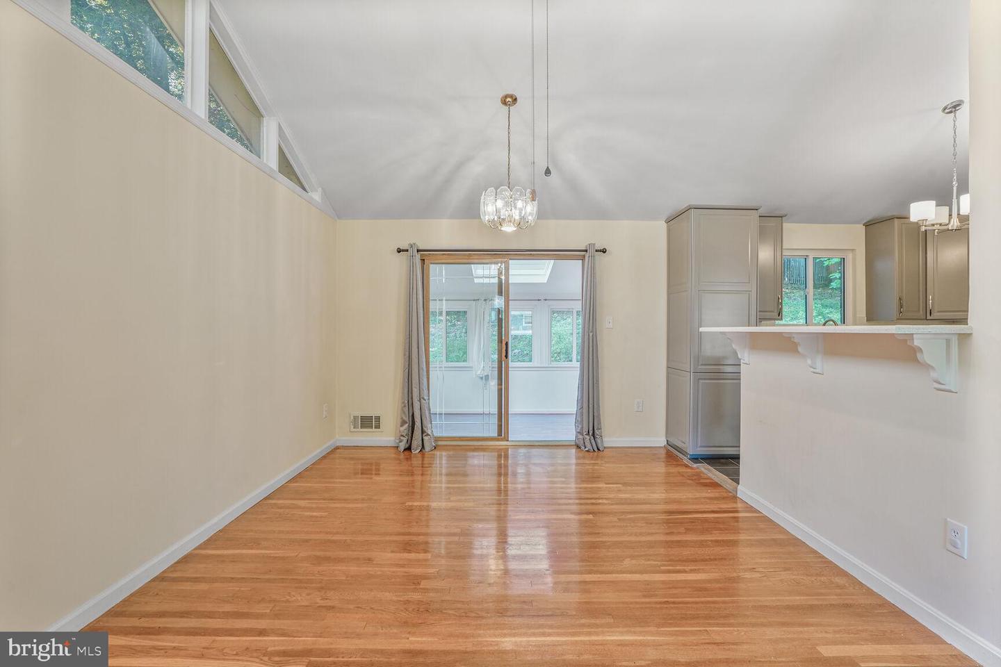 5606 EASTBOURNE DR, SPRINGFIELD, Virginia 22151, 4 Bedrooms Bedrooms, ,3 BathroomsBathrooms,Residential,For sale,5606 EASTBOURNE DR,VAFX2250620 MLS # VAFX2250620