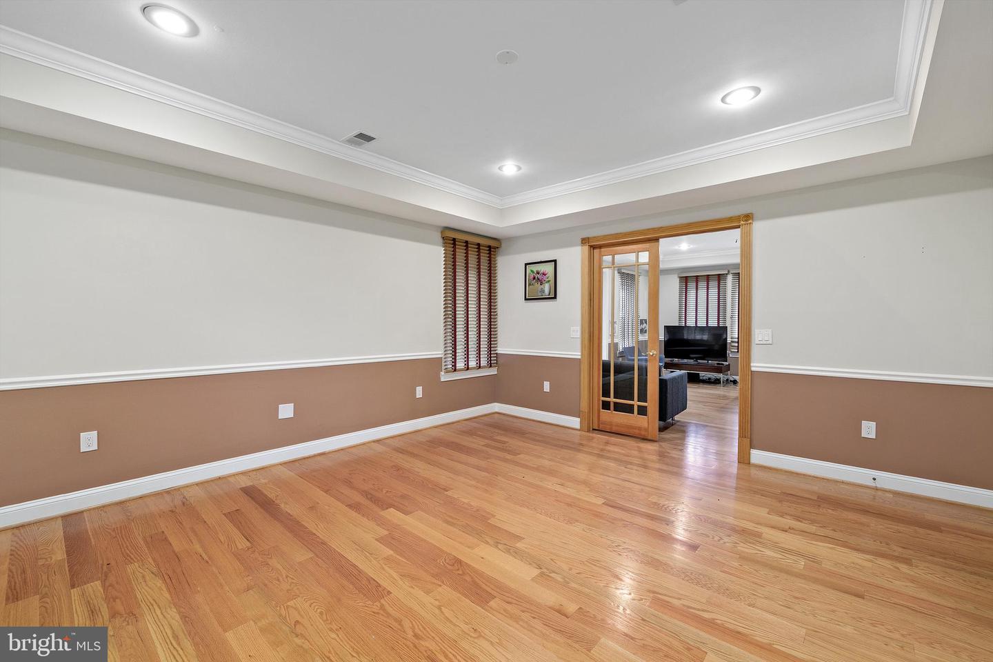 7230 BEVERLY ST, ANNANDALE, Virginia 22003, 10 Bedrooms Bedrooms, ,6 BathroomsBathrooms,Residential,For sale,7230 BEVERLY ST,VAFX2250628 MLS # VAFX2250628