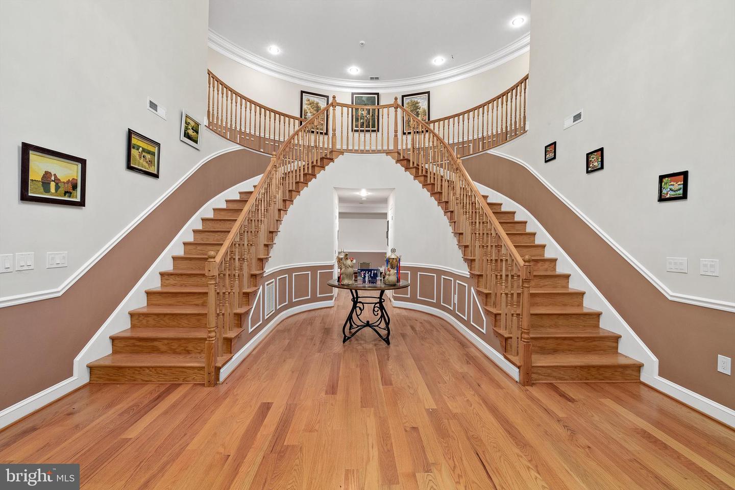 7230 BEVERLY ST, ANNANDALE, Virginia 22003, 10 Bedrooms Bedrooms, ,6 BathroomsBathrooms,Residential,For sale,7230 BEVERLY ST,VAFX2250628 MLS # VAFX2250628