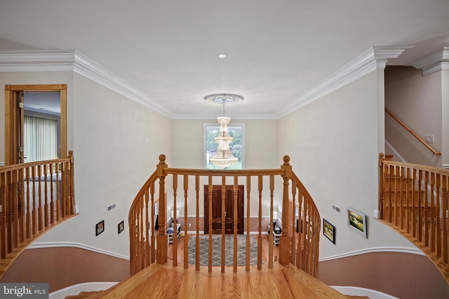 7230 BEVERLY ST, ANNANDALE, Virginia 22003, 10 Bedrooms Bedrooms, ,6 BathroomsBathrooms,Residential,For sale,7230 BEVERLY ST,VAFX2250628 MLS # VAFX2250628