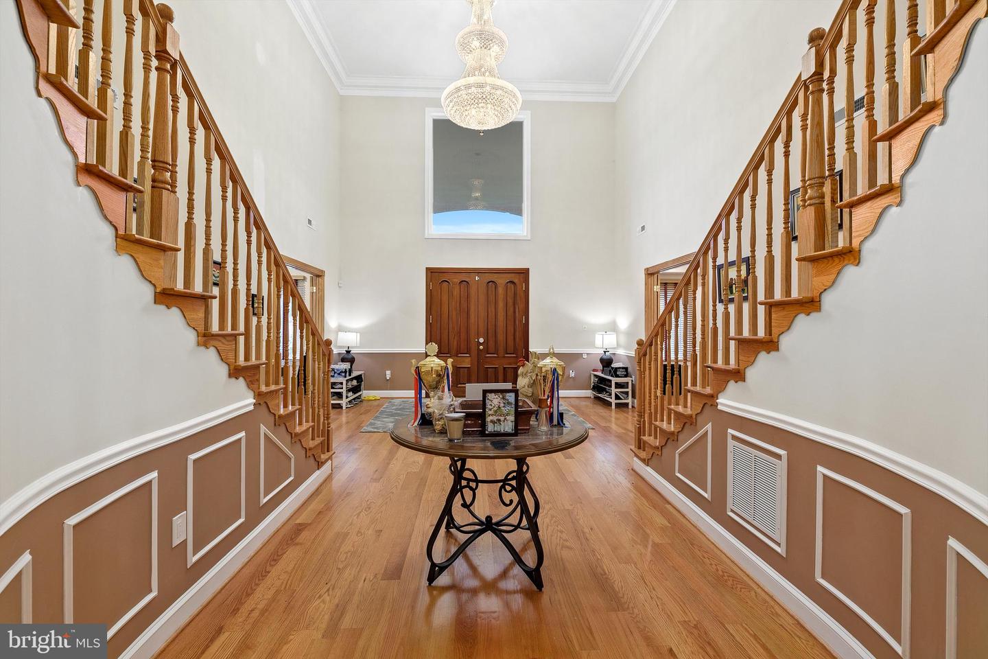 7230 BEVERLY ST, ANNANDALE, Virginia 22003, 10 Bedrooms Bedrooms, ,6 BathroomsBathrooms,Residential,For sale,7230 BEVERLY ST,VAFX2250628 MLS # VAFX2250628