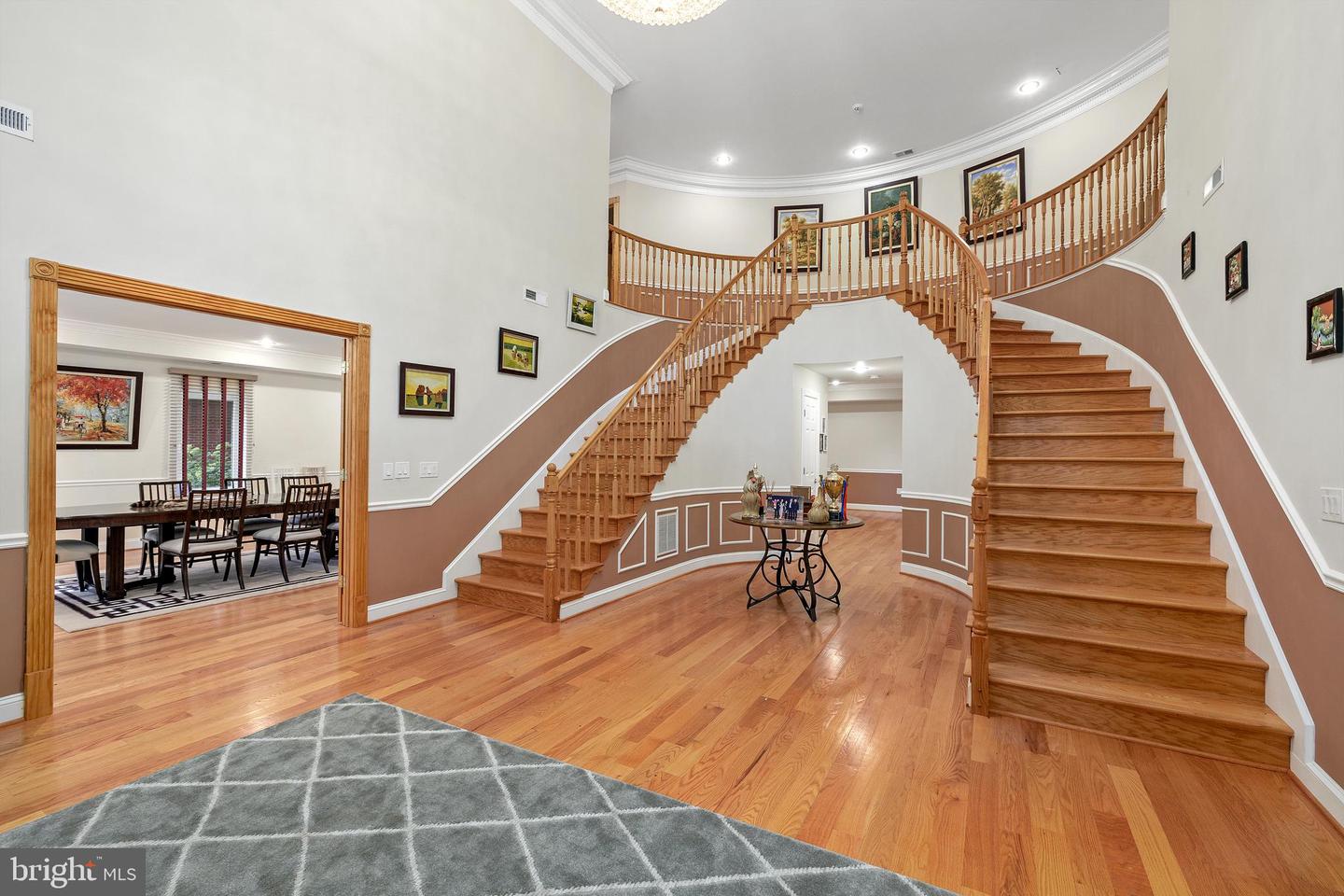 7230 BEVERLY ST, ANNANDALE, Virginia 22003, 10 Bedrooms Bedrooms, ,6 BathroomsBathrooms,Residential,For sale,7230 BEVERLY ST,VAFX2250628 MLS # VAFX2250628