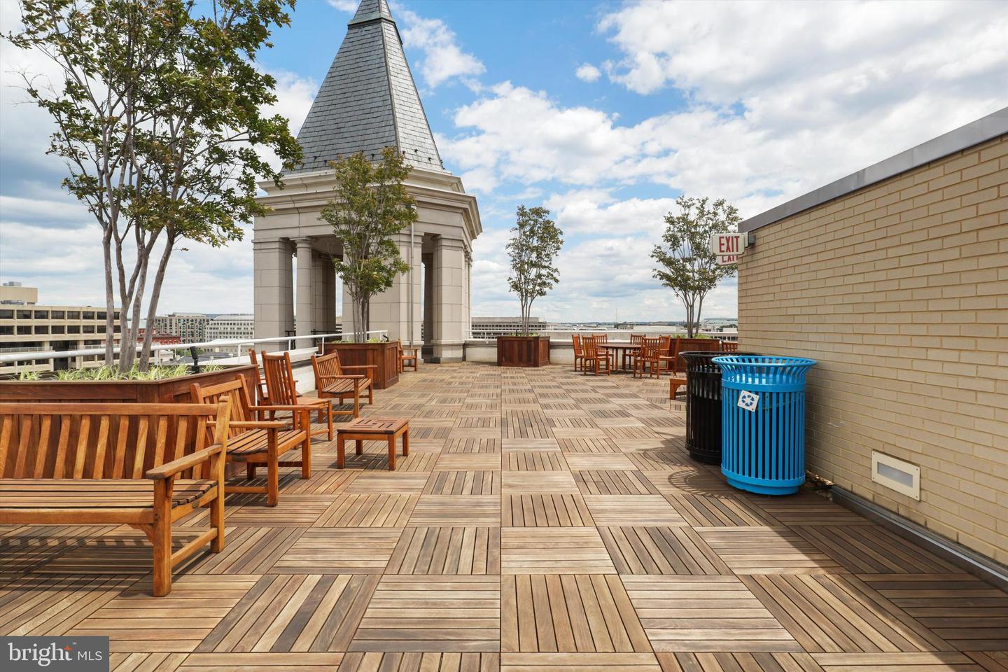 601 PENNSYLVANIA AVE NW #812, WASHINGTON, District Of Columbia 20004, 1 Bedroom Bedrooms, ,1 BathroomBathrooms,Residential,For sale,601 PENNSYLVANIA AVE NW #812,DCDC2207786 MLS # DCDC2207786