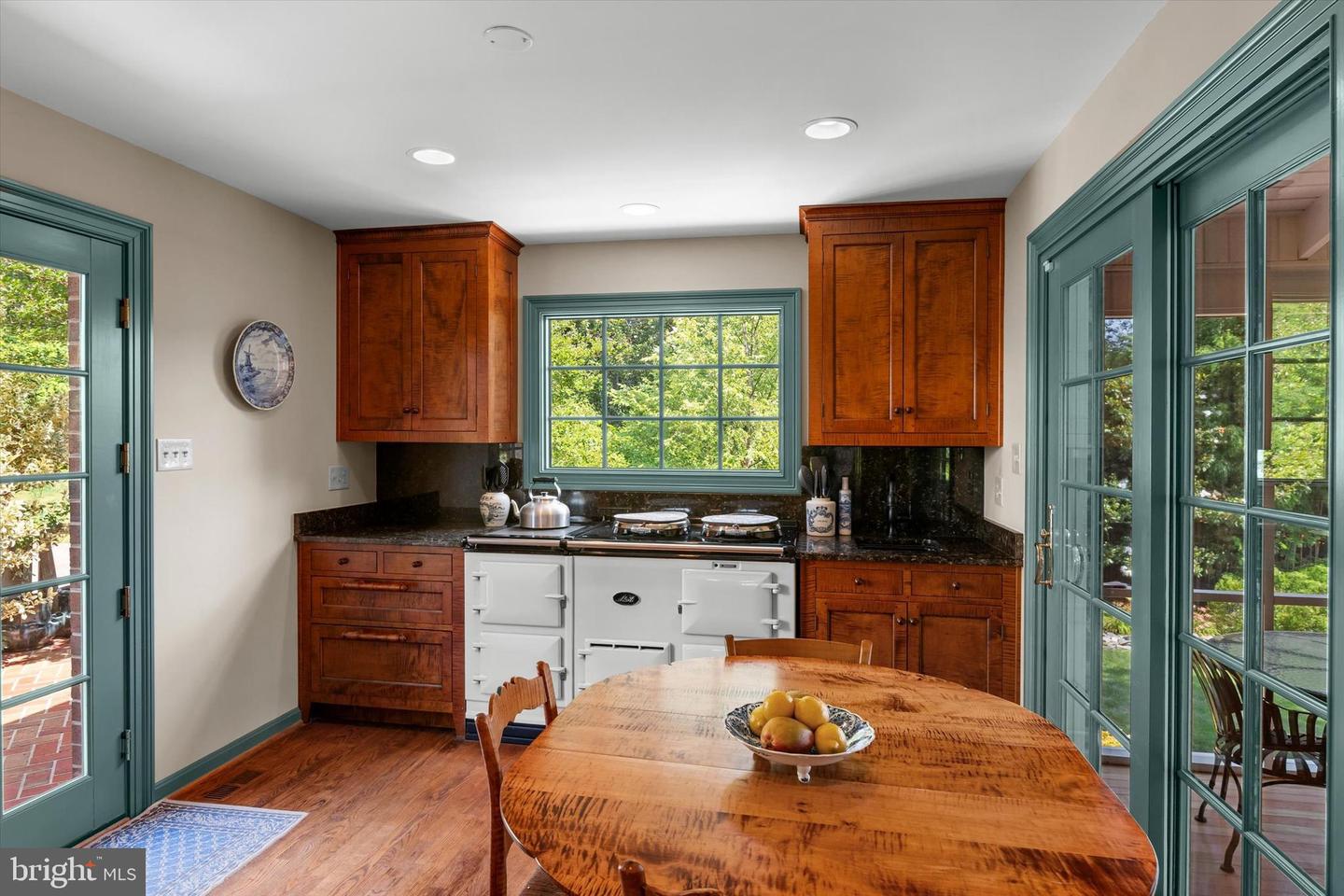 1305 TRINITY DR, ALEXANDRIA, Virginia 22314, 4 Bedrooms Bedrooms, ,3 BathroomsBathrooms,Residential,For sale,1305 TRINITY DR,VAAX2046922 MLS # VAAX2046922