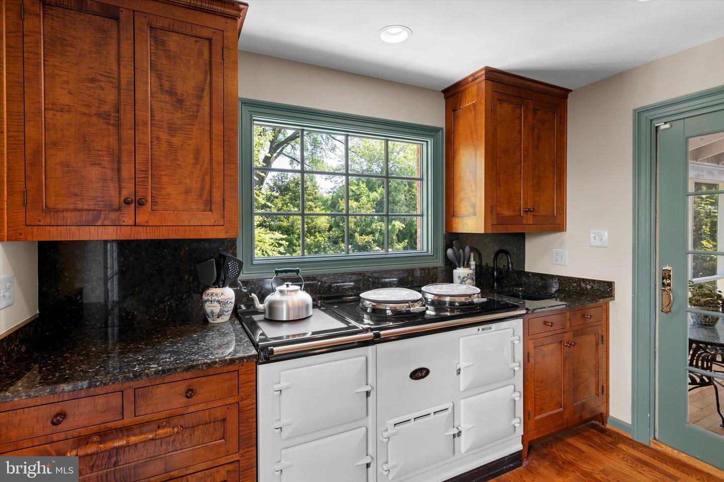 1305 TRINITY DR, ALEXANDRIA, Virginia 22314, 4 Bedrooms Bedrooms, ,3 BathroomsBathrooms,Residential,For sale,1305 TRINITY DR,VAAX2046922 MLS # VAAX2046922