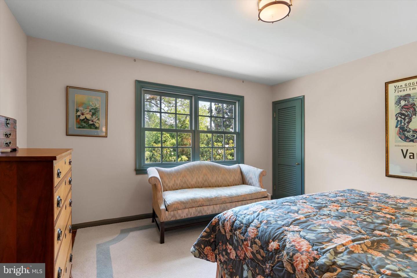 1305 TRINITY DR, ALEXANDRIA, Virginia 22314, 4 Bedrooms Bedrooms, ,3 BathroomsBathrooms,Residential,For sale,1305 TRINITY DR,VAAX2046922 MLS # VAAX2046922