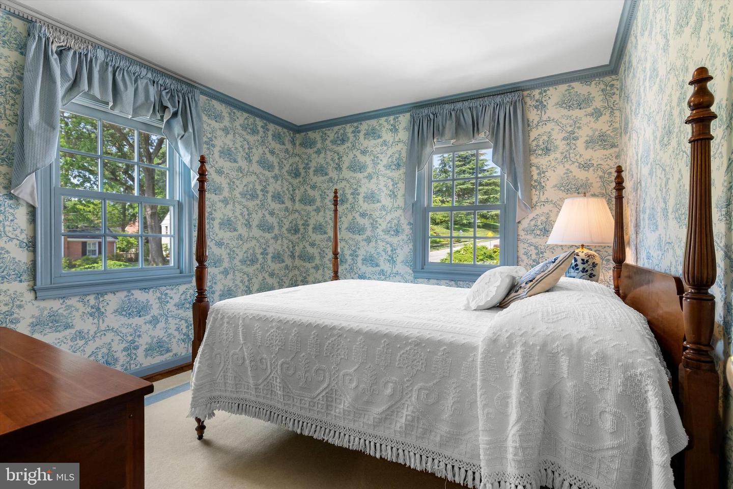 1305 TRINITY DR, ALEXANDRIA, Virginia 22314, 4 Bedrooms Bedrooms, ,3 BathroomsBathrooms,Residential,For sale,1305 TRINITY DR,VAAX2046922 MLS # VAAX2046922