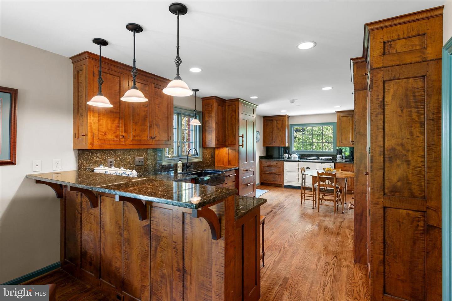 1305 TRINITY DR, ALEXANDRIA, Virginia 22314, 4 Bedrooms Bedrooms, ,3 BathroomsBathrooms,Residential,For sale,1305 TRINITY DR,VAAX2046922 MLS # VAAX2046922