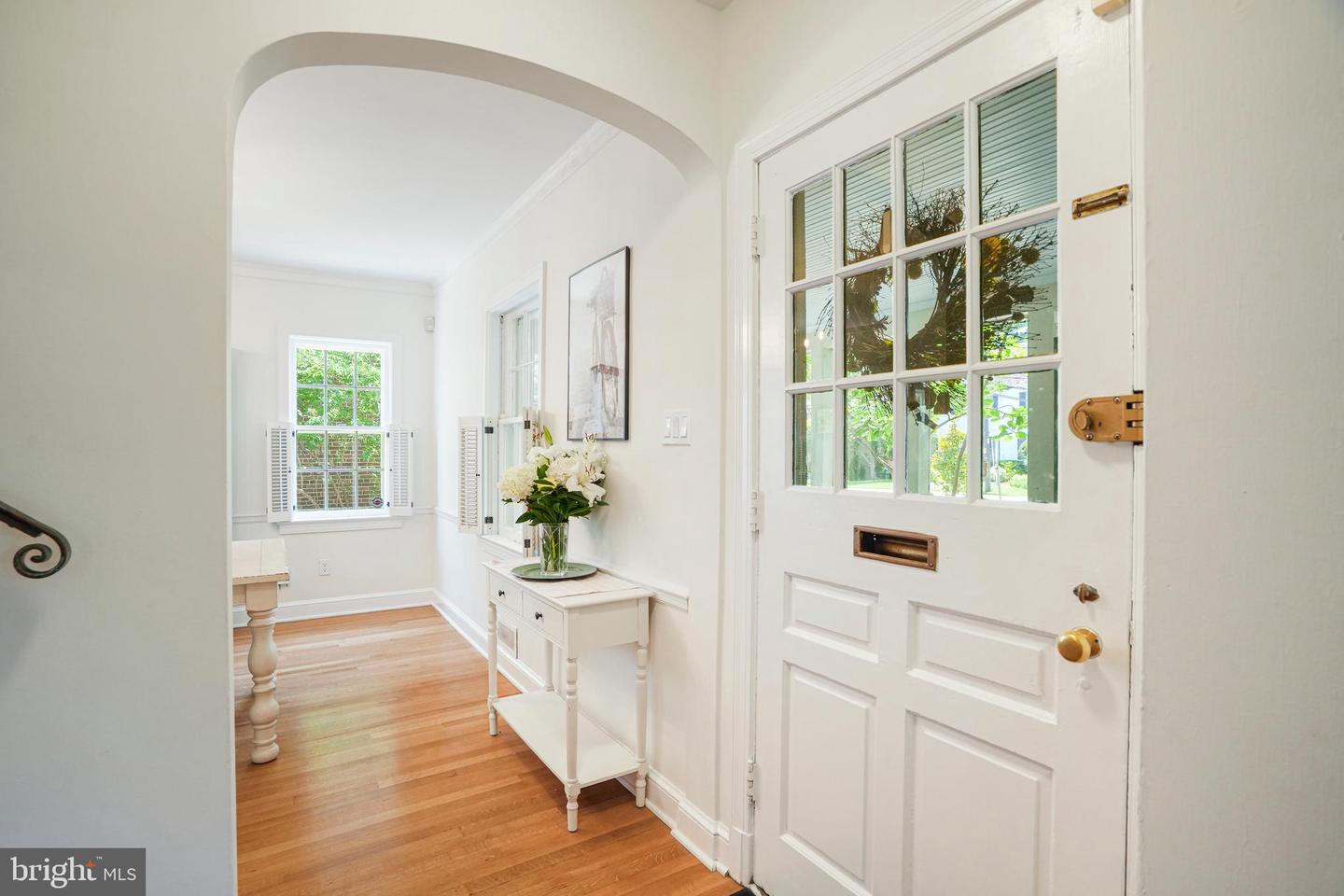 2833 NORTHAMPTON ST NW, WASHINGTON, District Of Columbia 20015, 3 Bedrooms Bedrooms, ,3 BathroomsBathrooms,Residential,For sale,2833 NORTHAMPTON ST NW,DCDC2207808 MLS # DCDC2207808