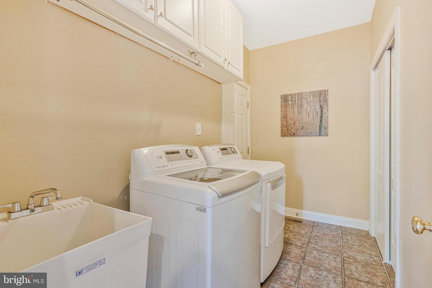43485 FOXGROVE CT, ASHBURN, Virginia 20147, 4 Bedrooms Bedrooms, ,4 BathroomsBathrooms,Residential,For sale,43485 FOXGROVE CT,VALO2100536 MLS # VALO2100536