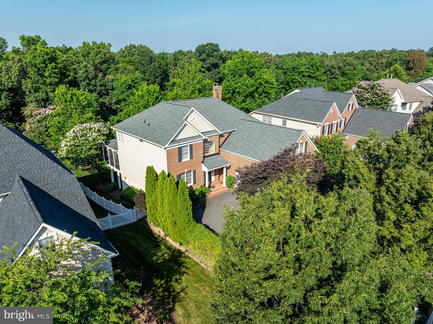 43485 FOXGROVE CT, ASHBURN, Virginia 20147, 4 Bedrooms Bedrooms, ,4 BathroomsBathrooms,Residential,For sale,43485 FOXGROVE CT,VALO2100536 MLS # VALO2100536