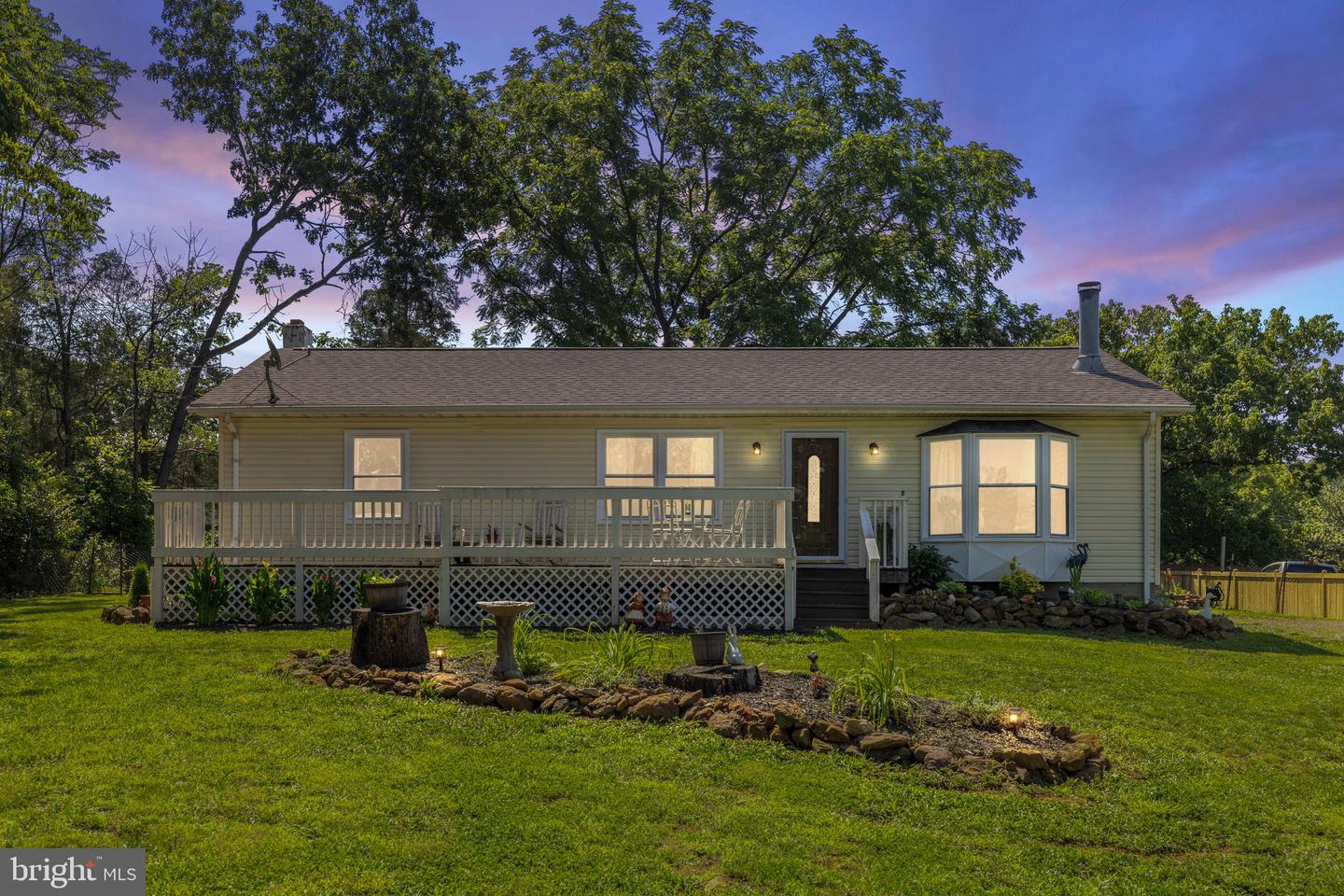 381 YOUNGS DR, FRONT ROYAL, Virginia 22630, 2 Bedrooms Bedrooms, ,2 BathroomsBathrooms,Residential,For sale,381 YOUNGS DR,VAWR2011578 MLS # VAWR2011578