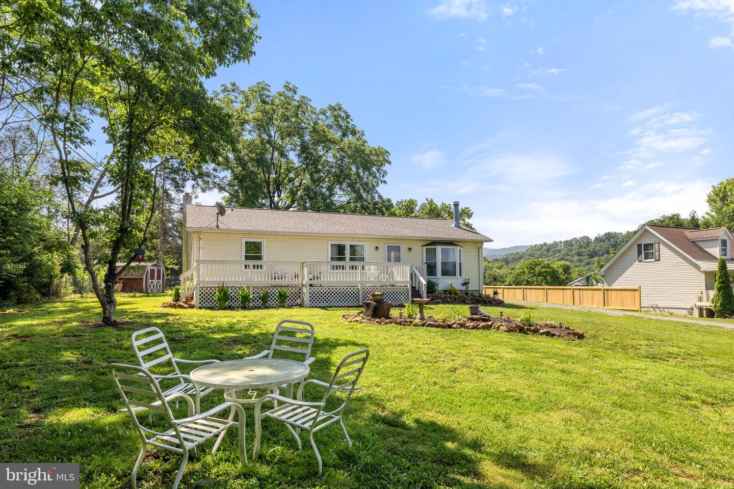 381 YOUNGS DR, FRONT ROYAL, Virginia 22630, 2 Bedrooms Bedrooms, ,2 BathroomsBathrooms,Residential,For sale,381 YOUNGS DR,VAWR2011578 MLS # VAWR2011578