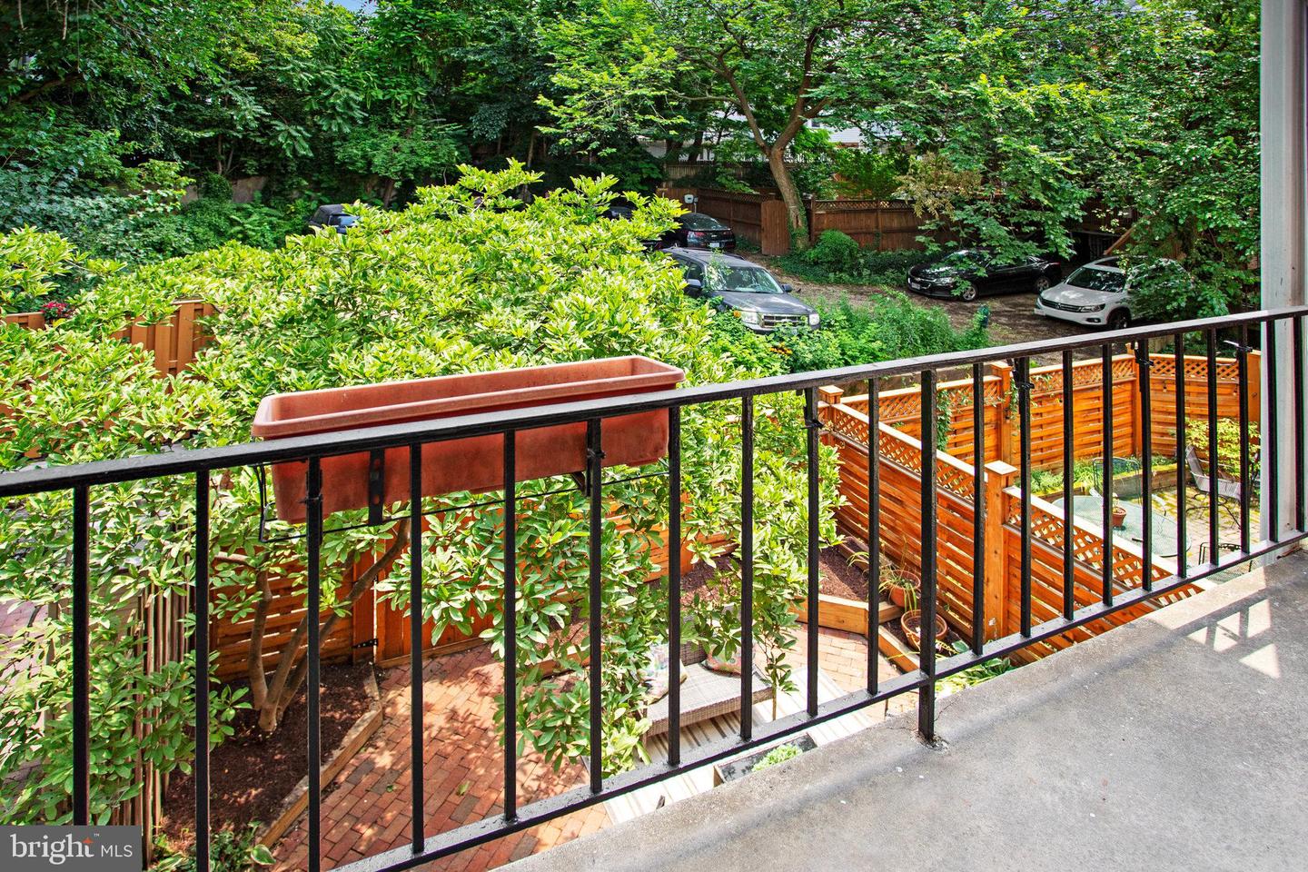 3105 17TH ST NW, WASHINGTON, District Of Columbia 20010, 4 Bedrooms Bedrooms, ,2 BathroomsBathrooms,Residential,For sale,3105 17TH ST NW,DCDC2207800 MLS # DCDC2207800