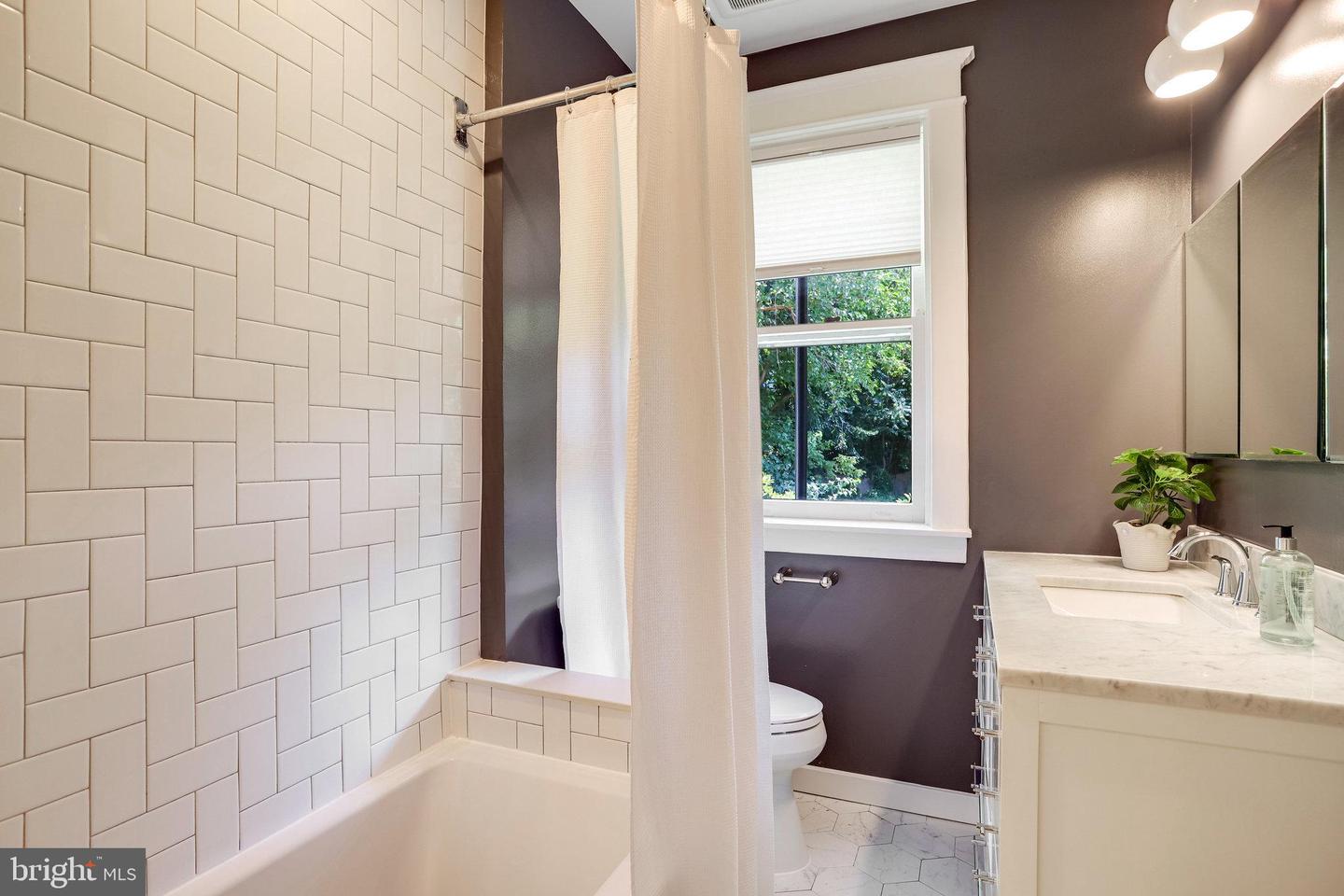 3105 17TH ST NW, WASHINGTON, District Of Columbia 20010, 4 Bedrooms Bedrooms, ,2 BathroomsBathrooms,Residential,For sale,3105 17TH ST NW,DCDC2207800 MLS # DCDC2207800