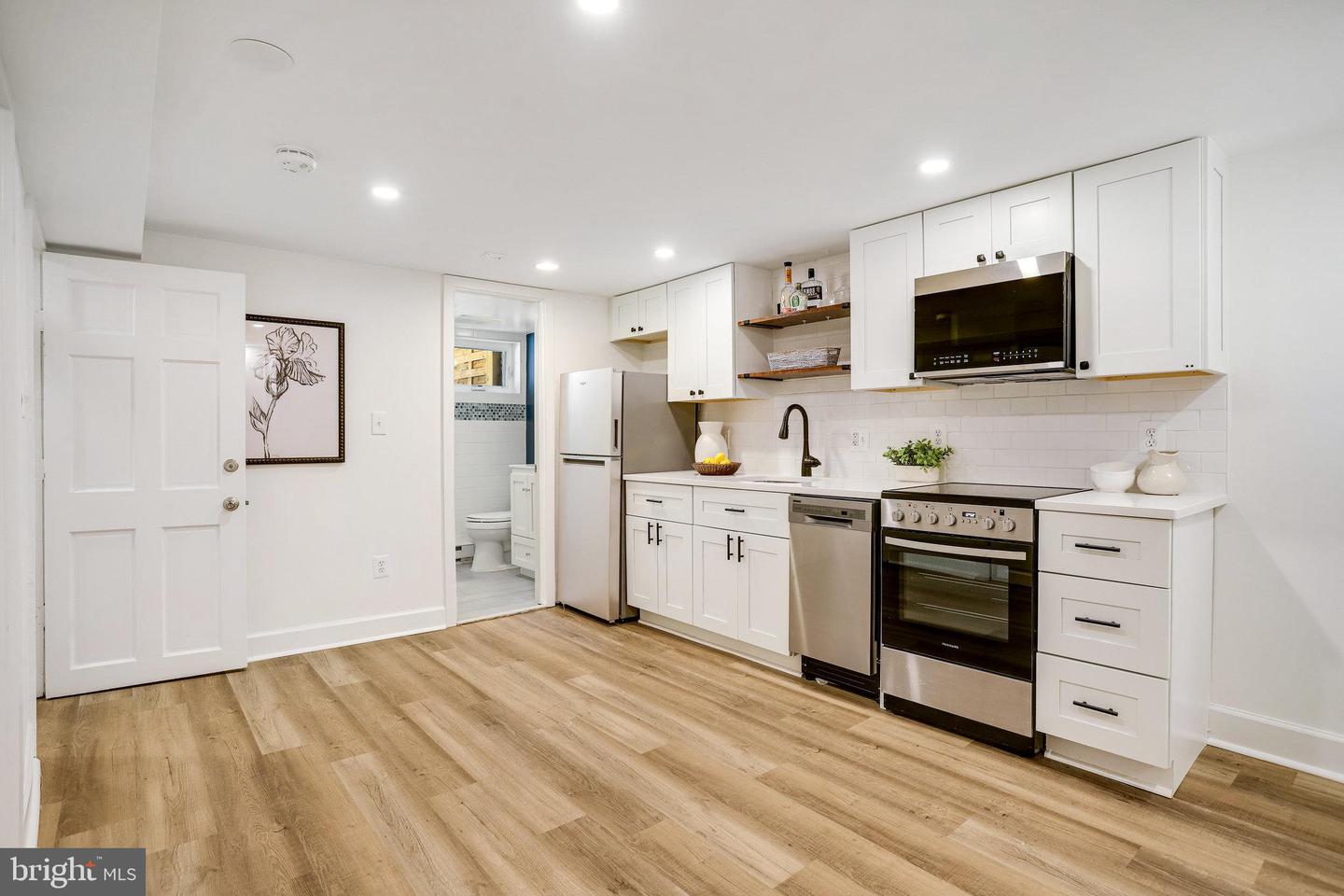 3105 17TH ST NW, WASHINGTON, District Of Columbia 20010, 4 Bedrooms Bedrooms, ,2 BathroomsBathrooms,Residential,For sale,3105 17TH ST NW,DCDC2207800 MLS # DCDC2207800