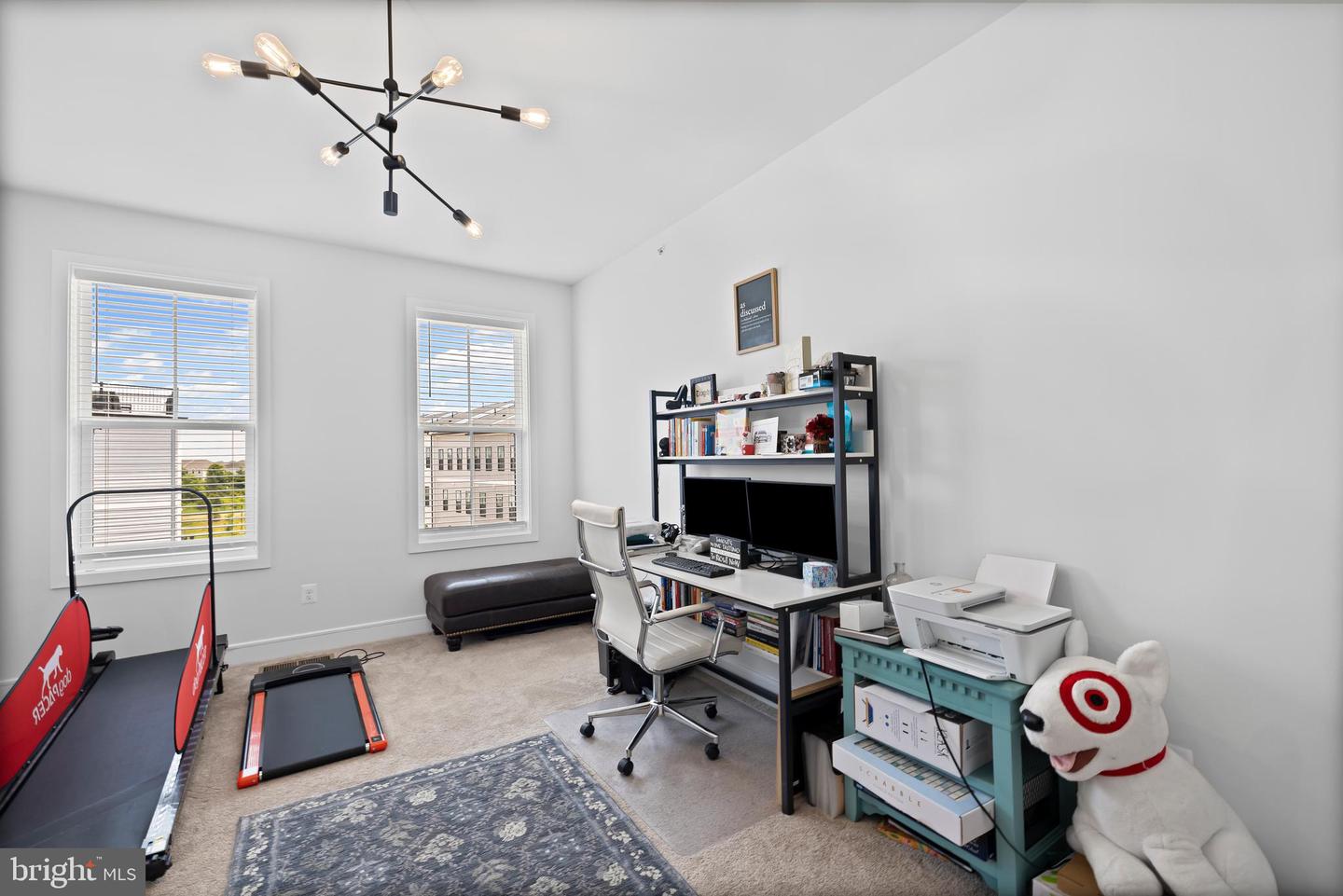 43270 FARRINGDON SQ, ASHBURN, Virginia 20148, 3 Bedrooms Bedrooms, ,2 BathroomsBathrooms,Residential,For sale,43270 FARRINGDON SQ,VALO2100458 MLS # VALO2100458