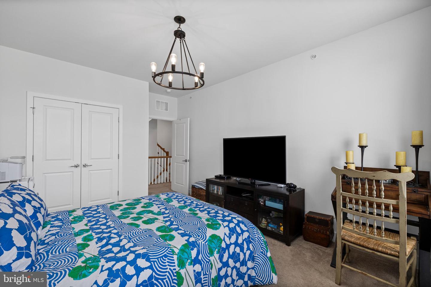 43270 FARRINGDON SQ, ASHBURN, Virginia 20148, 3 Bedrooms Bedrooms, ,2 BathroomsBathrooms,Residential,For sale,43270 FARRINGDON SQ,VALO2100458 MLS # VALO2100458