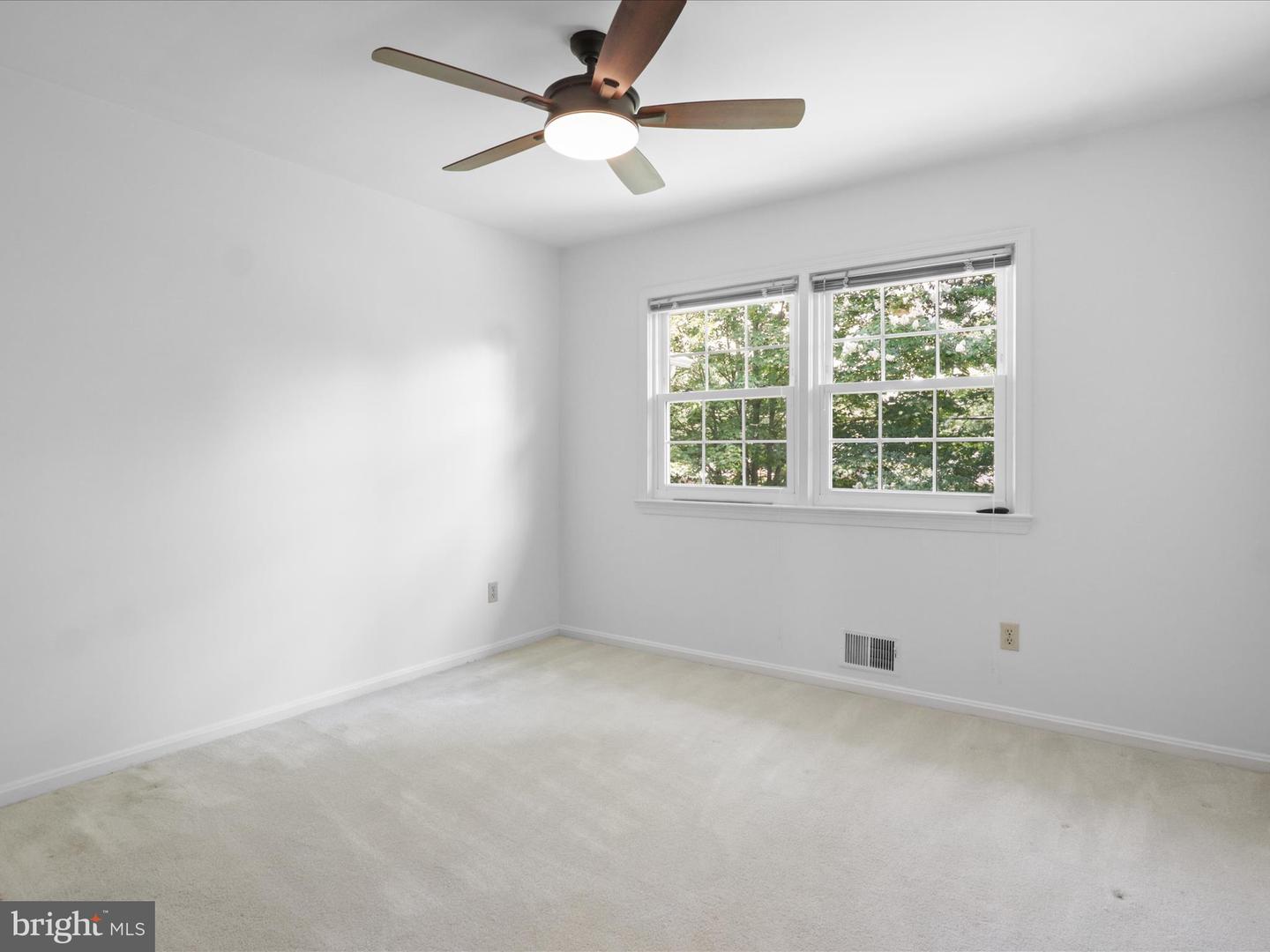 4714 38TH PL N, ARLINGTON, Virginia 22207, 5 Bedrooms Bedrooms, ,3 BathroomsBathrooms,Residential,For sale,4714 38TH PL N,VAAR2059830 MLS # VAAR2059830