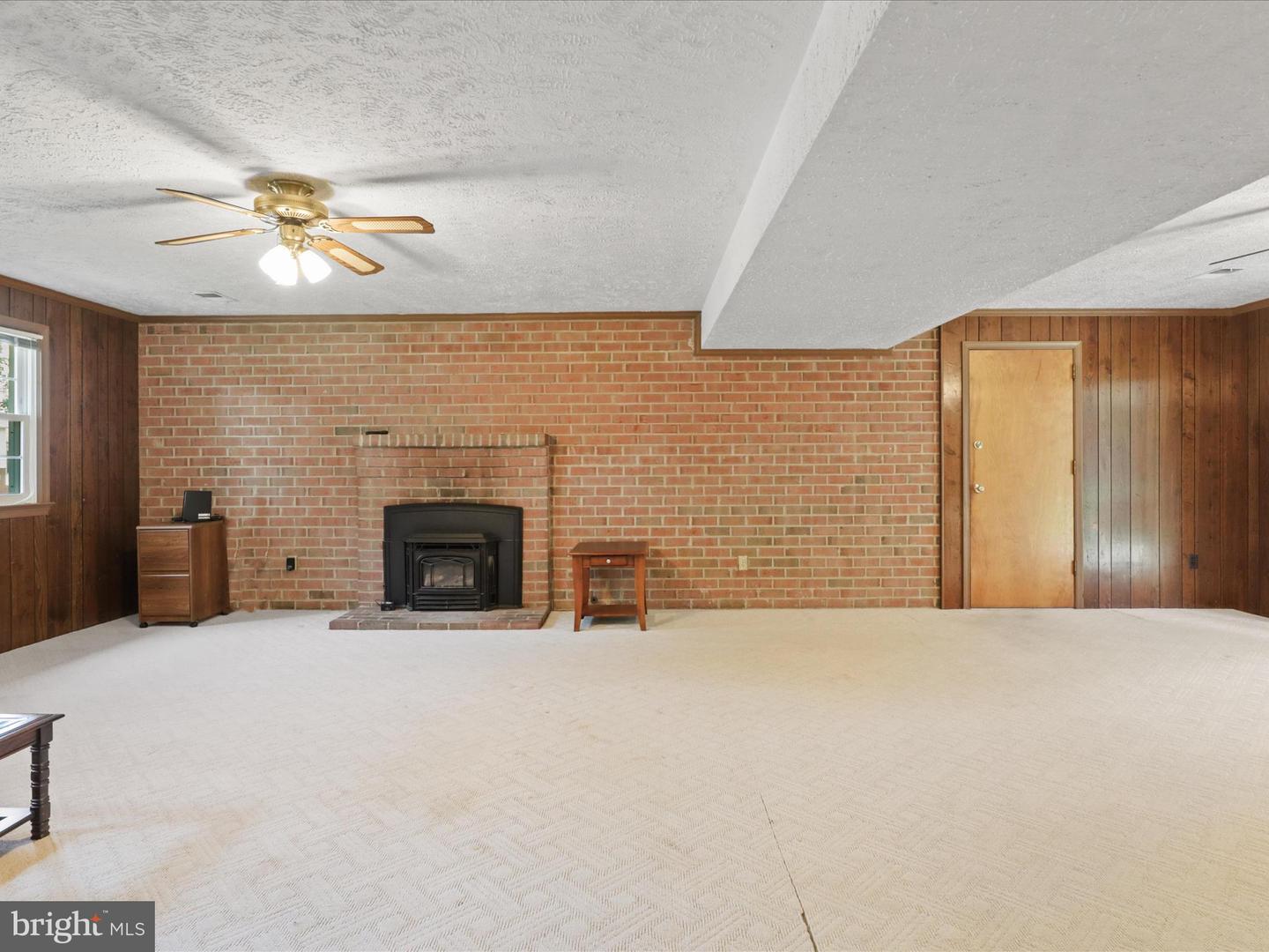 4714 38TH PL N, ARLINGTON, Virginia 22207, 5 Bedrooms Bedrooms, ,3 BathroomsBathrooms,Residential,For sale,4714 38TH PL N,VAAR2059830 MLS # VAAR2059830