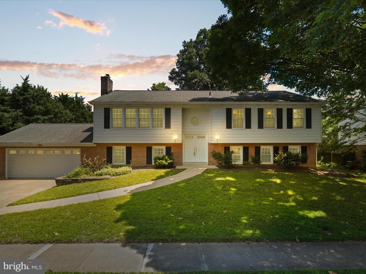4714 38TH PL N, ARLINGTON, Virginia 22207, 5 Bedrooms Bedrooms, ,3 BathroomsBathrooms,Residential,For sale,4714 38TH PL N,VAAR2059830 MLS # VAAR2059830