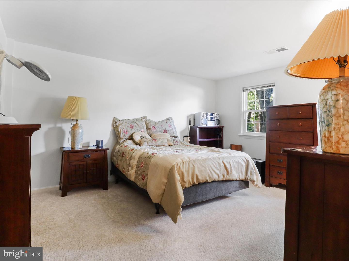 4714 38TH PL N, ARLINGTON, Virginia 22207, 5 Bedrooms Bedrooms, ,3 BathroomsBathrooms,Residential,For sale,4714 38TH PL N,VAAR2059830 MLS # VAAR2059830