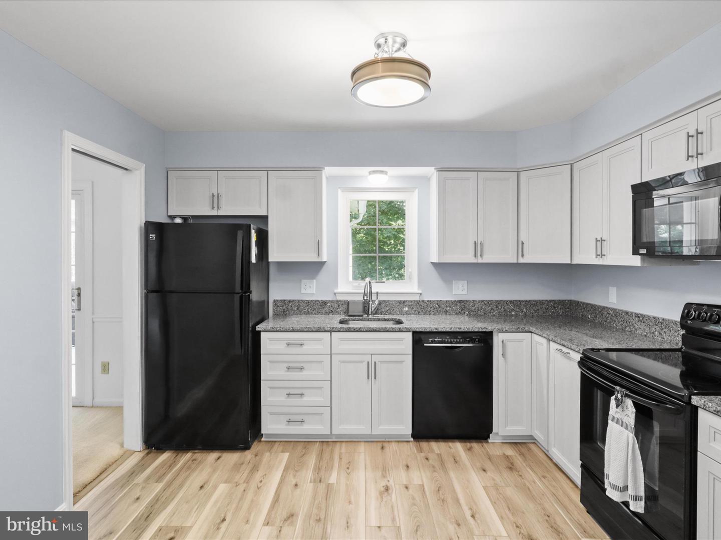 4714 38TH PL N, ARLINGTON, Virginia 22207, 5 Bedrooms Bedrooms, ,3 BathroomsBathrooms,Residential,For sale,4714 38TH PL N,VAAR2059830 MLS # VAAR2059830