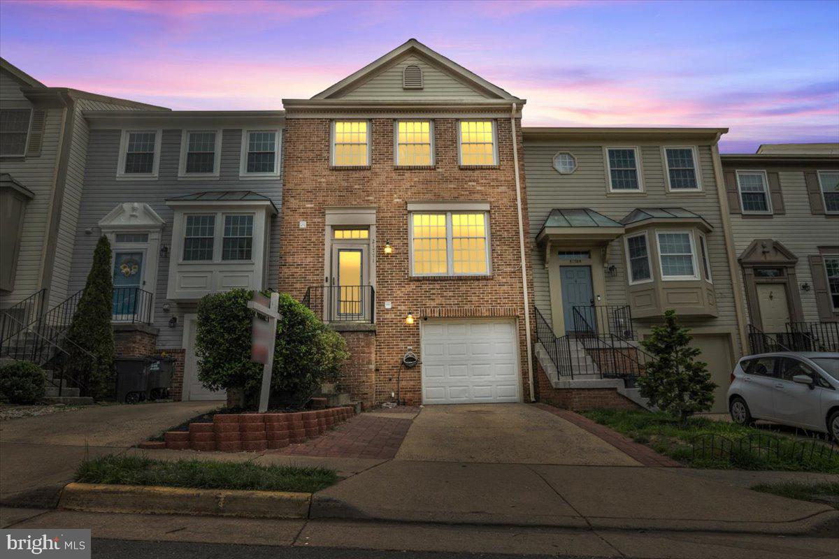 21771 LEATHERLEAF CIR, STERLING, Virginia 20164, 2 Bedrooms Bedrooms, ,2 BathroomsBathrooms,Residential,For sale,21771 LEATHERLEAF CIR,VALO2100460 MLS # VALO2100460