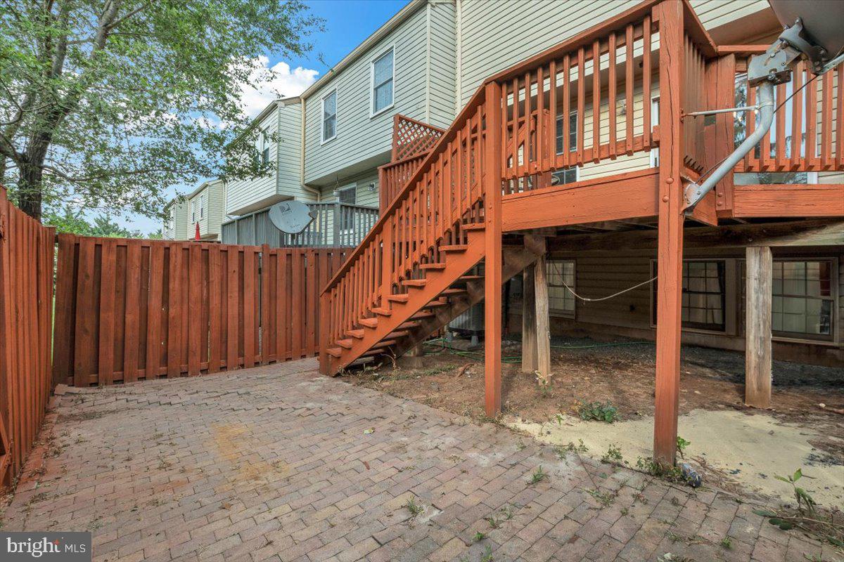 21771 LEATHERLEAF CIR, STERLING, Virginia 20164, 2 Bedrooms Bedrooms, ,2 BathroomsBathrooms,Residential,For sale,21771 LEATHERLEAF CIR,VALO2100460 MLS # VALO2100460