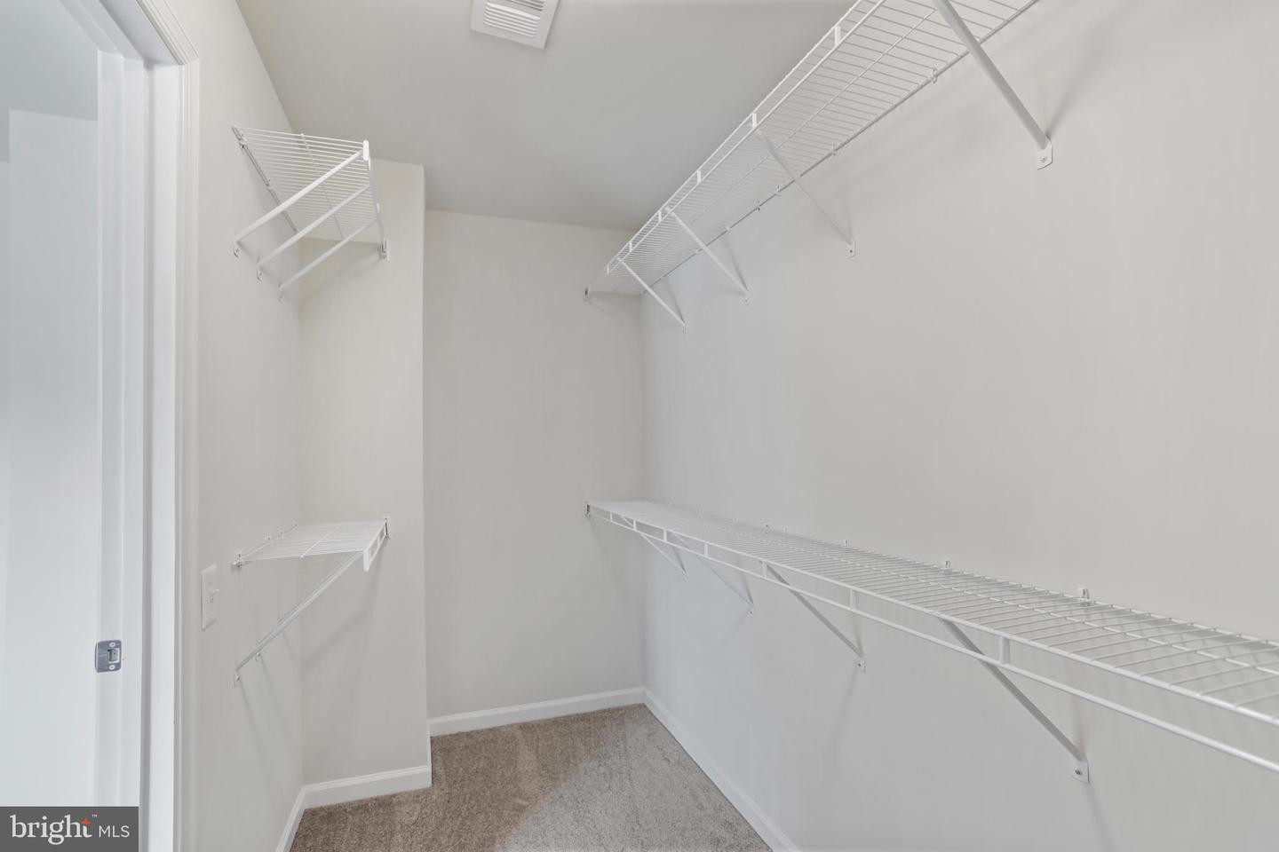 41316 WILTON DR, LEESBURG, Virginia 20175, 5 Bedrooms Bedrooms, ,3 BathroomsBathrooms,Residential,For sale,41316 WILTON DR,VALO2100462 MLS # VALO2100462