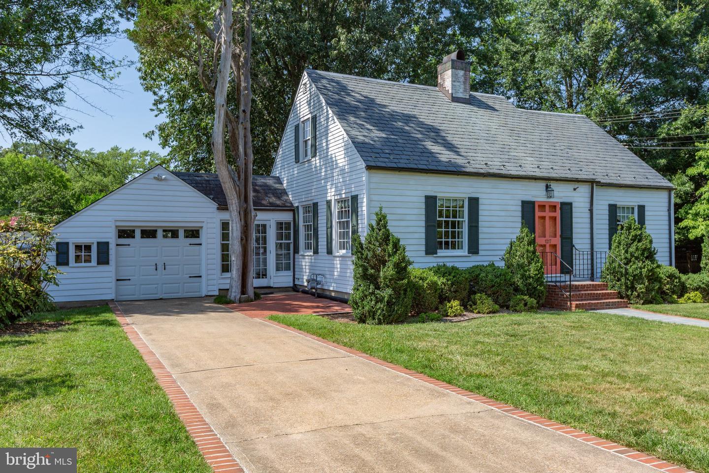 1217 BRENT ST, FREDERICKSBURG, Virginia 22401, 4 Bedrooms Bedrooms, ,3 BathroomsBathrooms,Residential,For sale,1217 BRENT ST,VAFB2008494 MLS # VAFB2008494